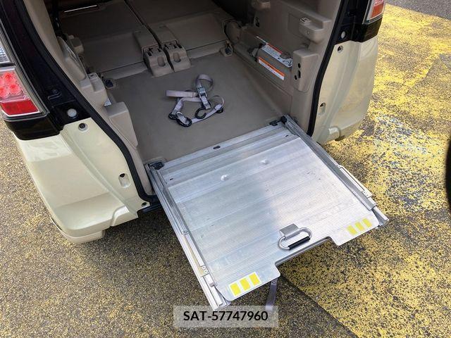 Honda N BOX 2014-10 208410-4