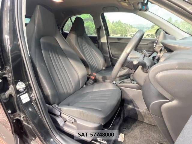 Toyota YARIS CROSS 2023-05 313255-8
