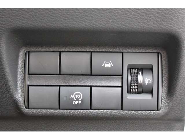 Mitsubishi EK WAGON 2022-05 18100-7