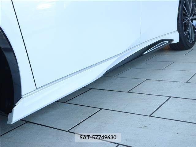 Toyota PRIUS 2023-03 332918-16