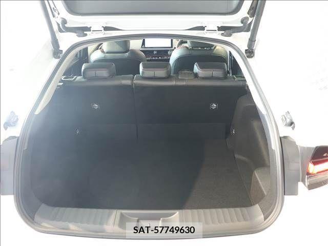 Toyota PRIUS 2023-03 332918-18