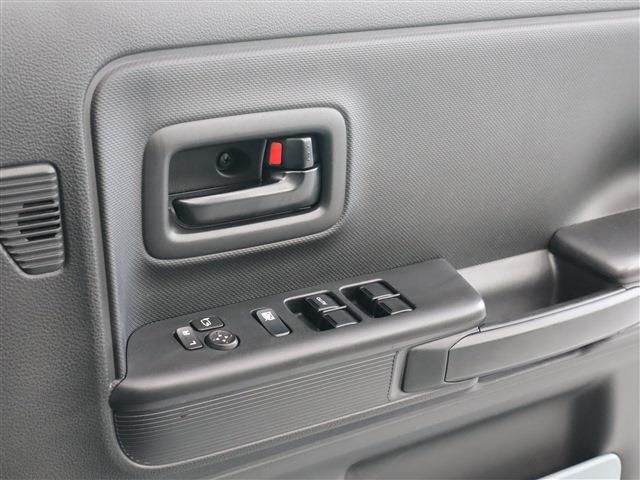 Suzuki SPACIA 2022-10 183726-12