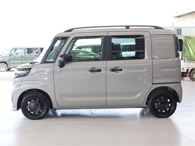 Suzuki SPACIA 2022-10 183726-24