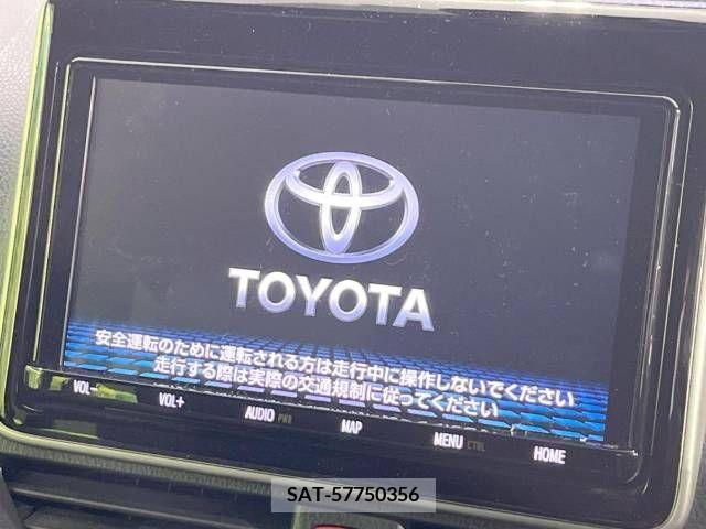 Toyota VOXY 2019-12 213903-2