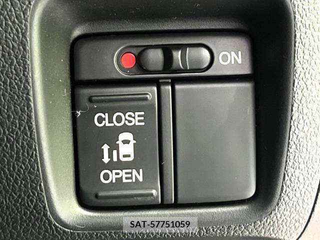 Honda N BOX CUSTOM 2012-01 279404-4
