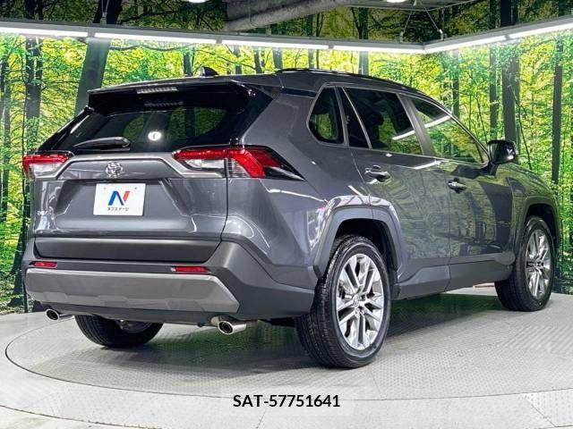 Toyota RAV4 2021-12 343493-17