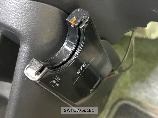 Suzuki ALTO 2015-02 351659-5