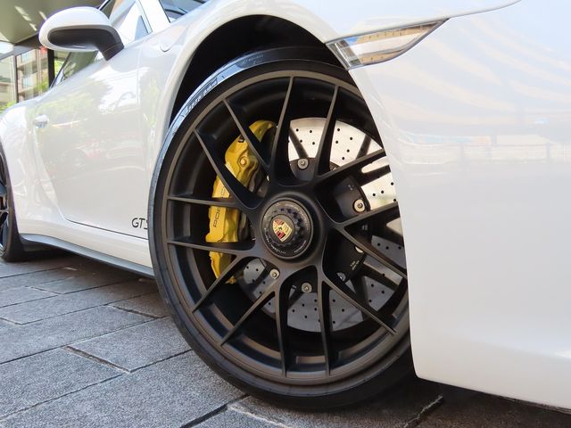 Porsche 911 2018-11 11806-9
