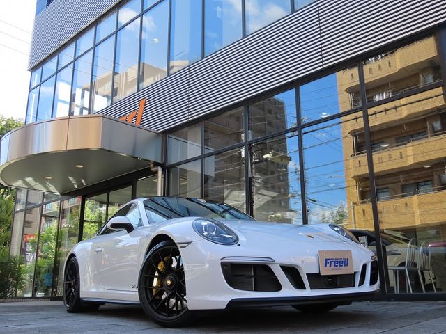 Porsche 911 2018-11 11806-19