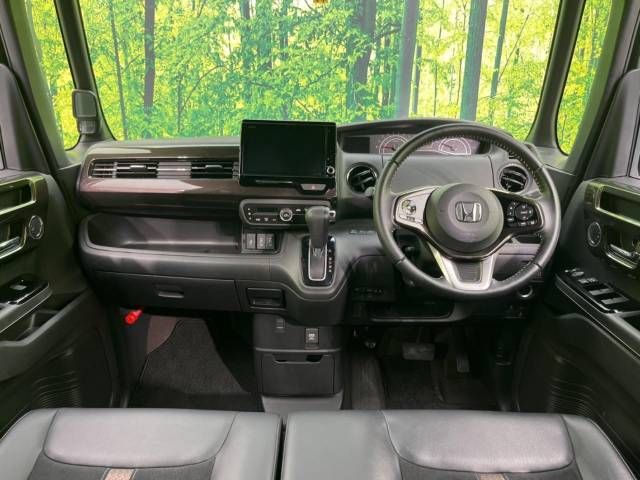 Honda N BOX CUSTOM 2018-11 195853-1