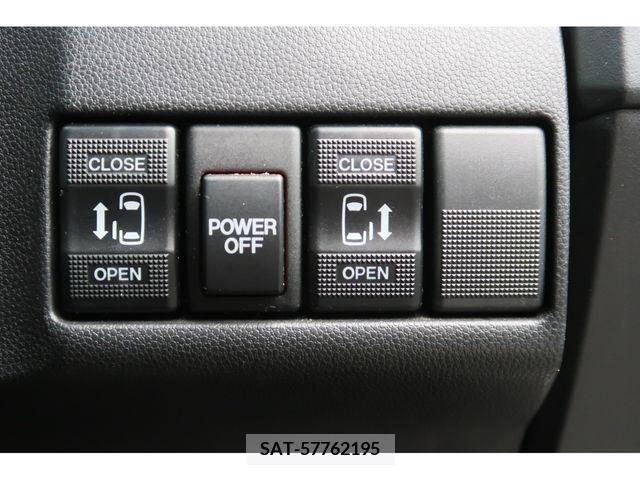 Mazda PREMACY 2009-12 301258-13
