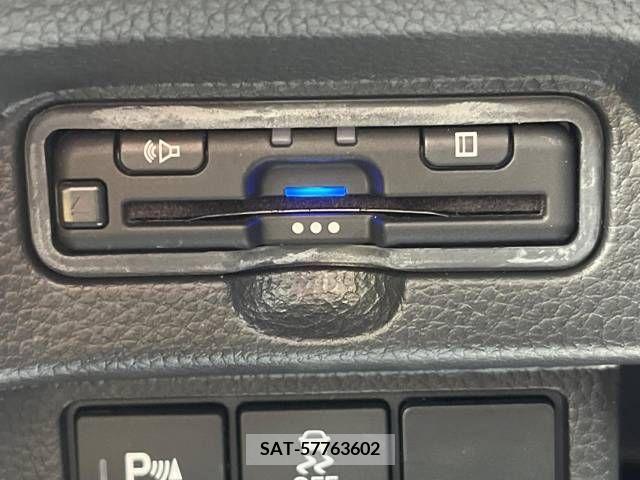 Honda N BOX CUSTOM 2022-03 250973-4