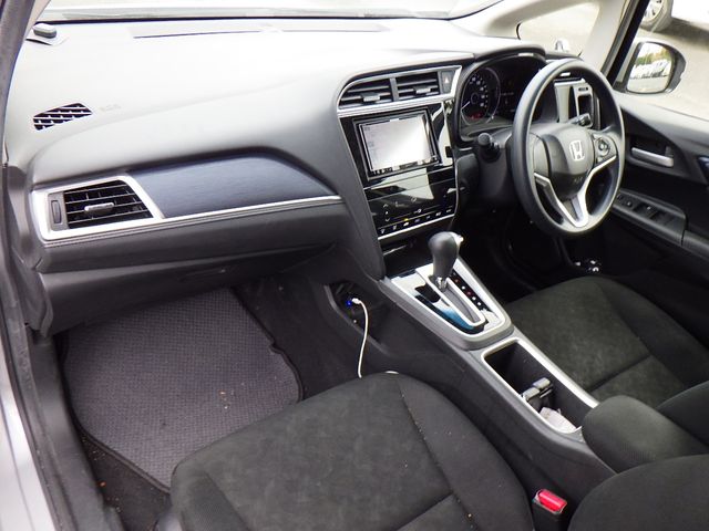 Honda SHUTTLE 2018-11 28562-8