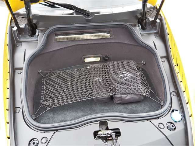 Maserati MC20 2022-05 185325-16