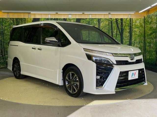 Toyota VOXY 2020-07 187344-17