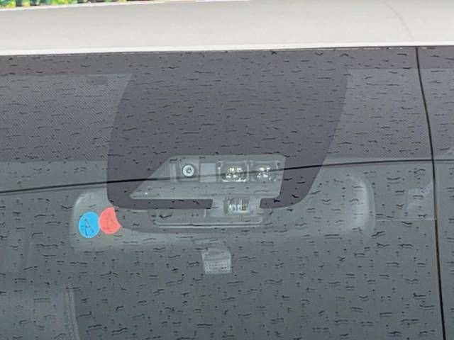 Toyota VOXY 2020-07 187344-5