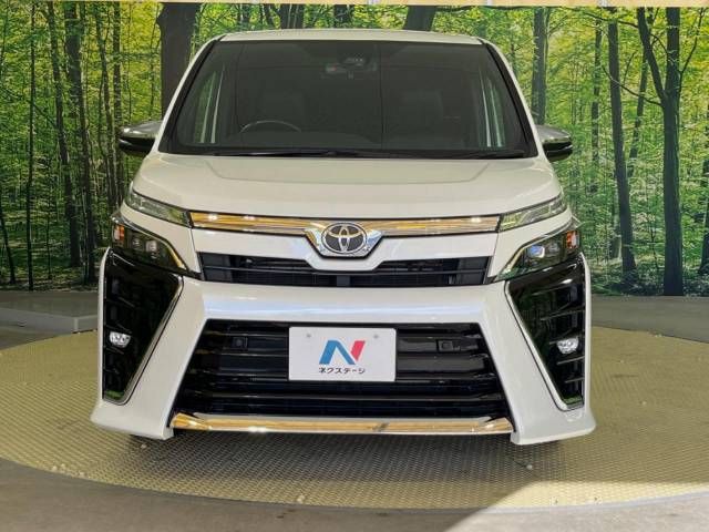 Toyota VOXY 2020-07 187344-15
