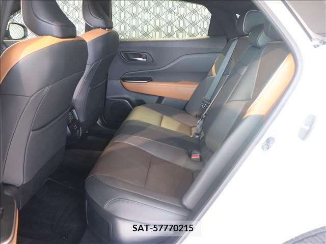 Toyota CROWN 2023-06 220158-11