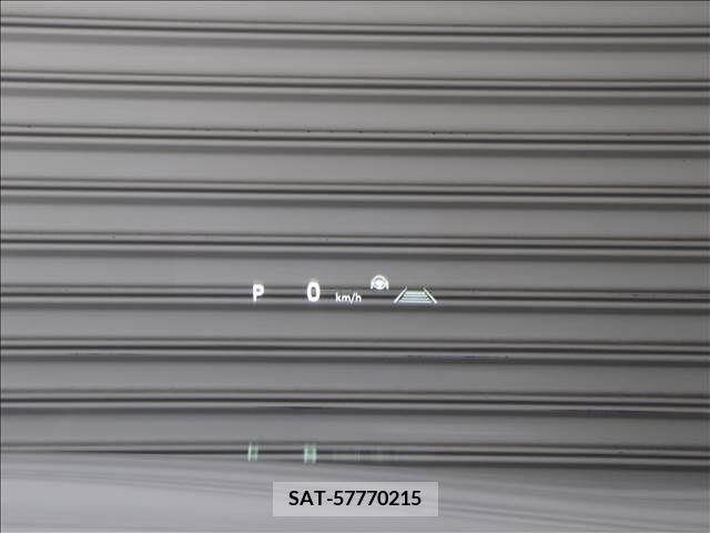 Toyota CROWN 2023-06 220158-9