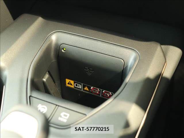 Toyota CROWN 2023-06 220158-5