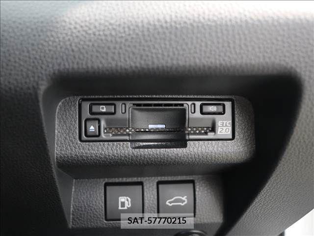 Toyota CROWN 2023-06 220158-7