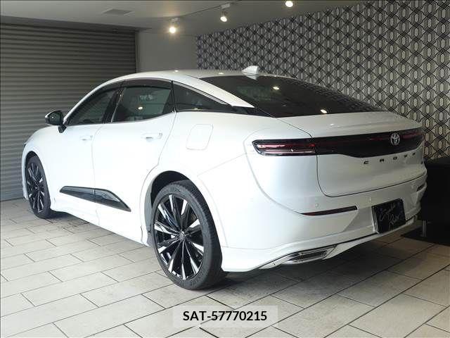 Toyota CROWN 2023-06 220158-1