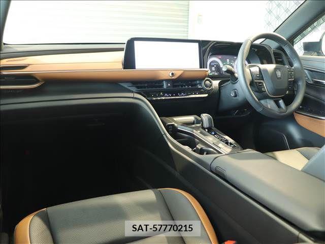 Toyota CROWN 2023-06 220158-2