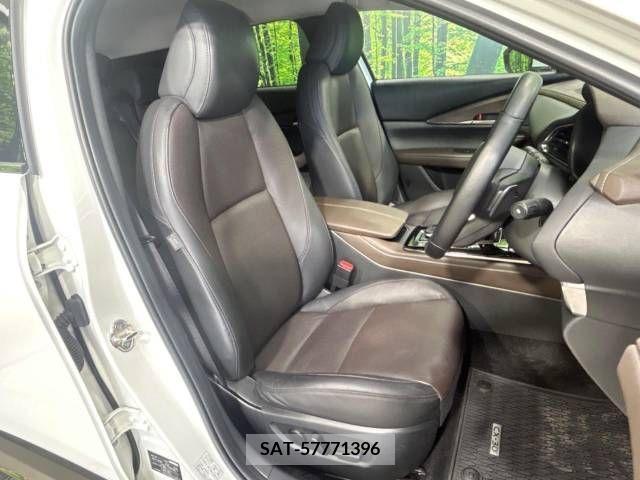Mazda CX-30 2022-12 358492-8