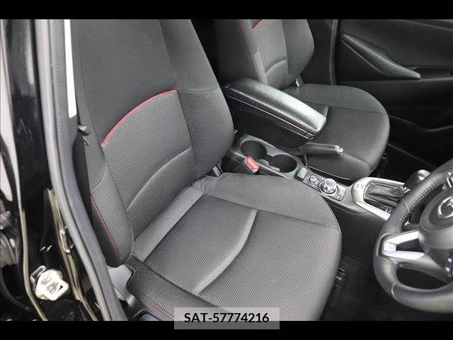 Mazda MAZDA2 2021-12 276382-10