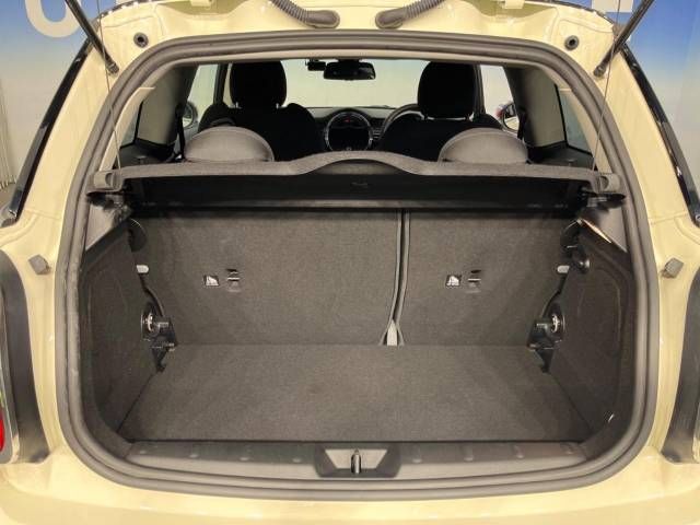 Bmw MINI 2021-03 27829-18