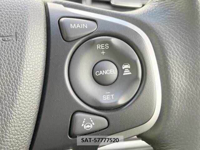 Honda e 2021-10 348617-5