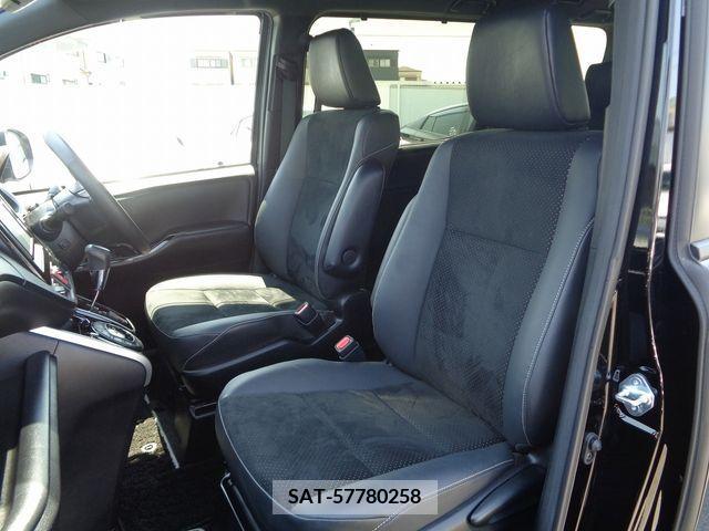 Toyota VOXY 2021-11 321689-4