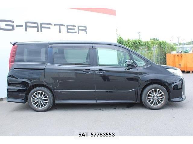 Toyota NOAH 2015-09 280388-6