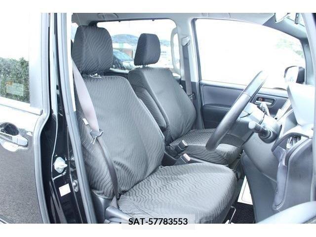 Toyota NOAH 2015-09 280388-12