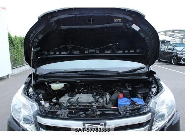 Toyota NOAH 2015-09 280388-18