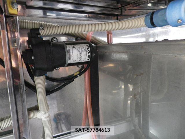 Nissan ATLAS 2013-07 200187-20