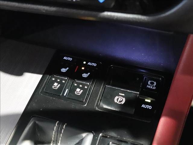 Lexus RX 2018-05 846-5