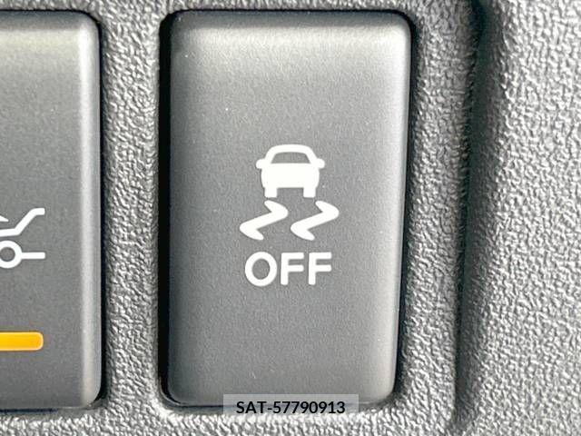 Nissan MARCH 2022-07 308109-6