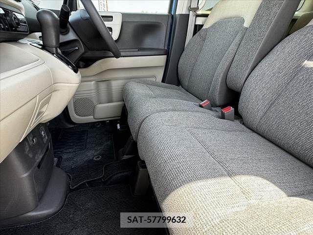 Honda N BOX 2017-11 278546-17