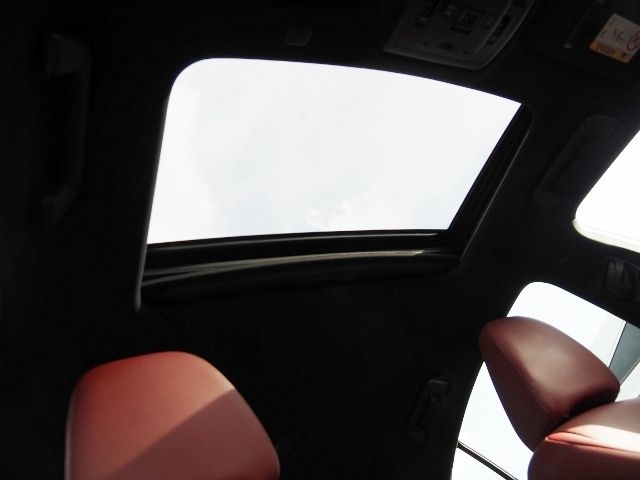Lexus IS 2021-04 4246-9