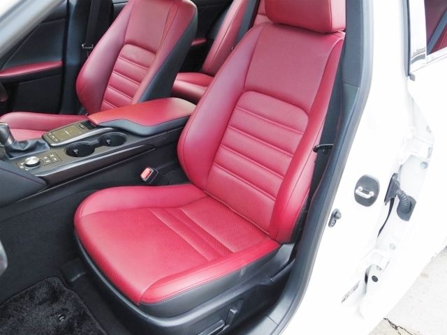 Lexus IS 2021-04 4246-12