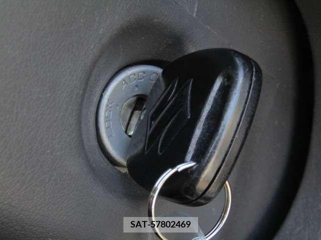 Suzuki JIMNY SIERRA 2014-02 306145-13