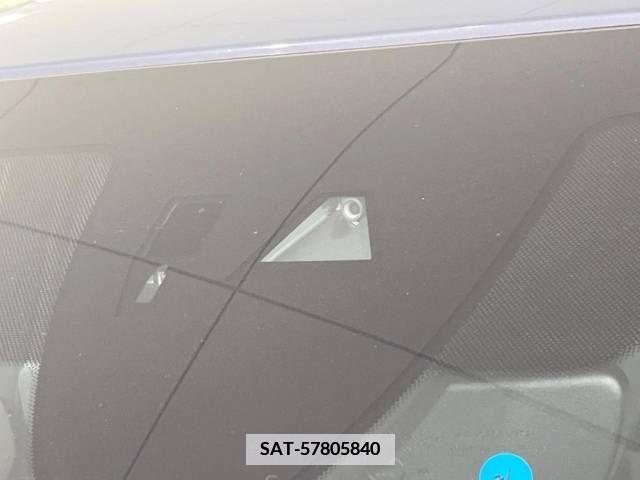 Mazda MX-30 2020-11 364359-2