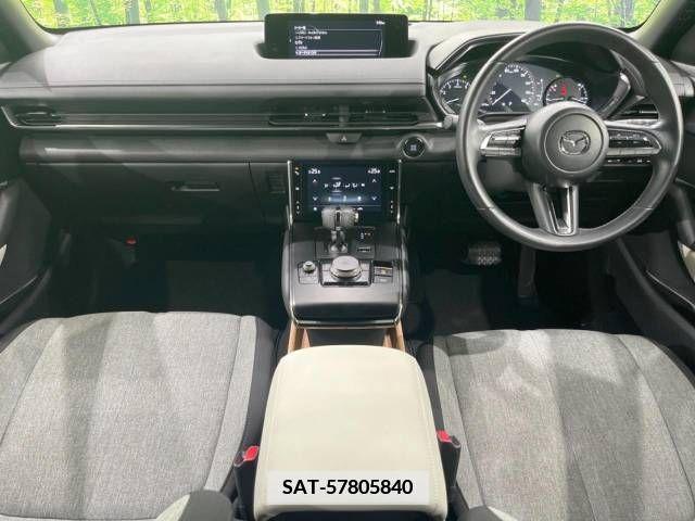 Mazda MX-30 2020-11 364359-1