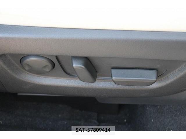 Mazda CX-60 2022-09 220104-3