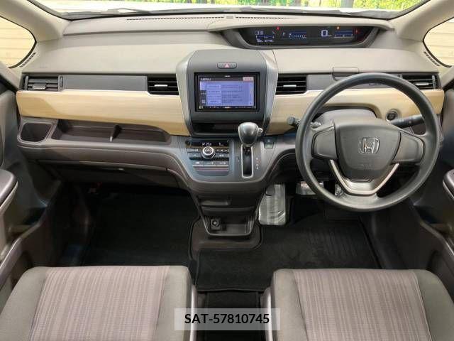 Honda FREED 2017-03 217162-1