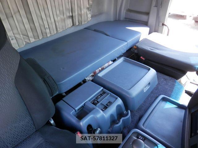 Hino PROFIA 2009-01 331102-27