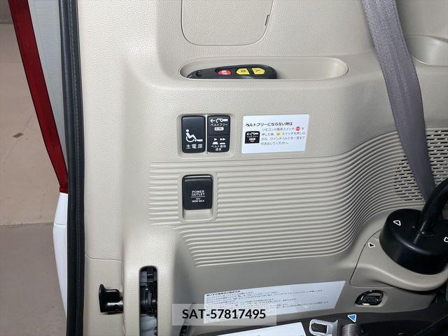 Honda N BOX 2019-02 307446-8