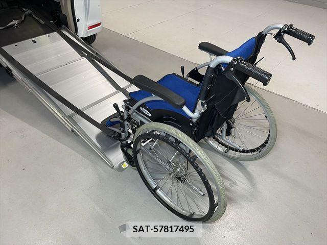 Honda N BOX 2019-02 307446-2