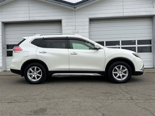 Nissan X-TRAIL 2014-03 1946-7